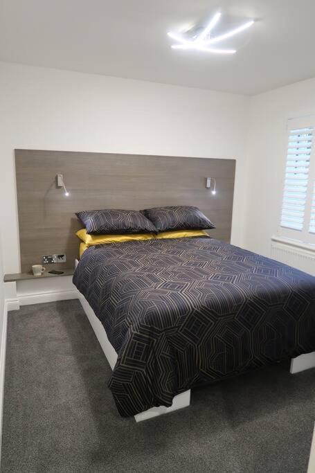 ***spotless, Bright 1 Double Bed Apartment*** Appartement